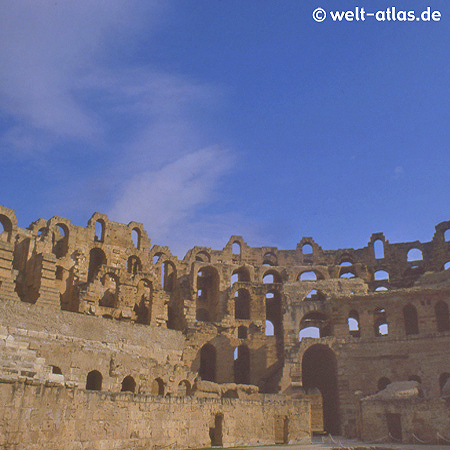 Im Inneren des römischen Amphitheaters El Djem, wird für Konzerte genutzt. 60 km südlich von Sousse; Weltkulturerbe