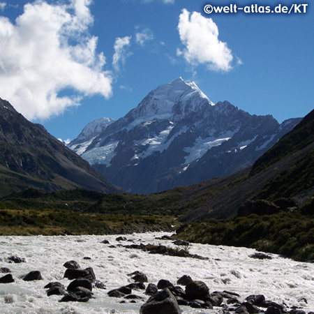 Aoraki / Mount Cook vom Hooker Valley Track aus gesehen