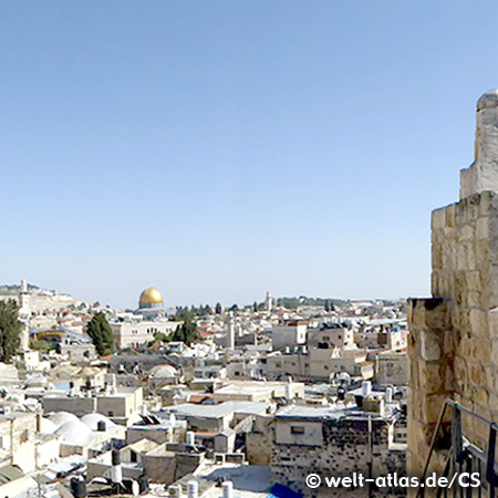 Felsendom and old town of Jerusalem, IsraelOldest sacred Building of islamBuilt in the 7th century