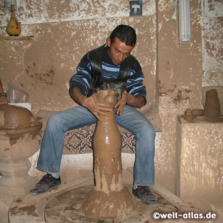 Pottery making at Avanos