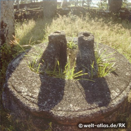 Statue remaining, Polunnaruwa, Sri Lanka