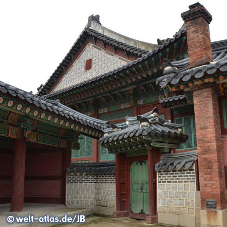 The Changdeokgung Palace is a world heritage site (Unesco)