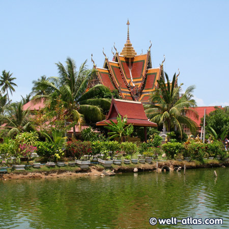 Wat Plai Laem, Koh Samui, Thailand