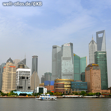 Shanghai Pudong Shanghai World Financial Center (SWFC) Wolkenkratzer Bund Huangpu-Fluss China Asien