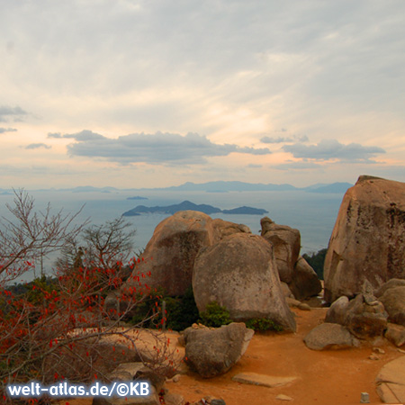 View from Mount Misen to the Seto Inland Sea 
