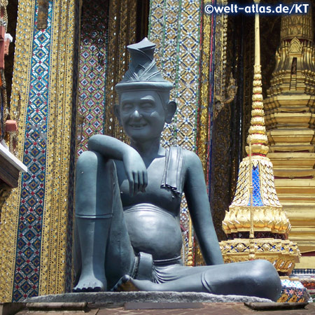 In front of Wat Phra Kaew,statue of the Hermit Doctor 