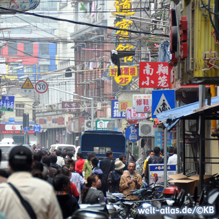 Einkaufsstraße in Kowloon 