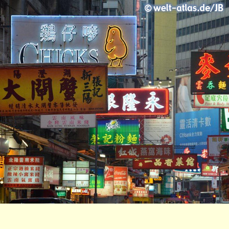 Glitzernde Neonzeichen und Lichter - Hong Kong-Island bei Nacht