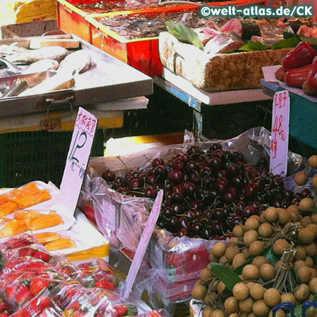 Obst- und Gemüsemarkt im Stadtteil Mong Kok, Kowloon, Hong Kong