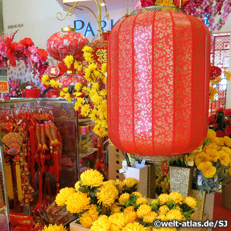 Chrysanthemums and lanterns