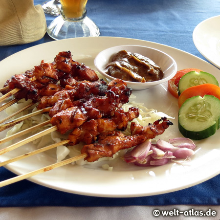 Satays – Mittagsimbiss am Strand von Jimbaran