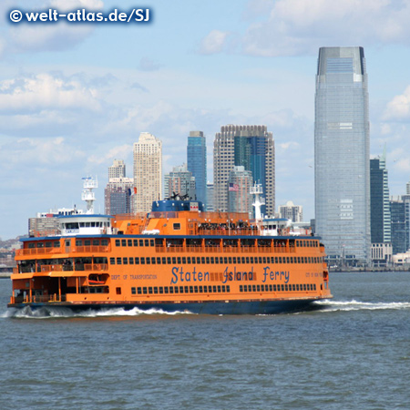 Staten Island Ferry im New Yorker Hafen