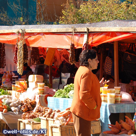 Markt auf der Insel Chiloé in Chile 